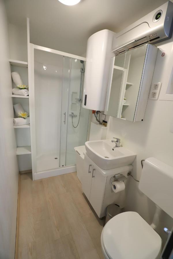 Floating Sea House Soncek Apartment Порторож Екстериор снимка