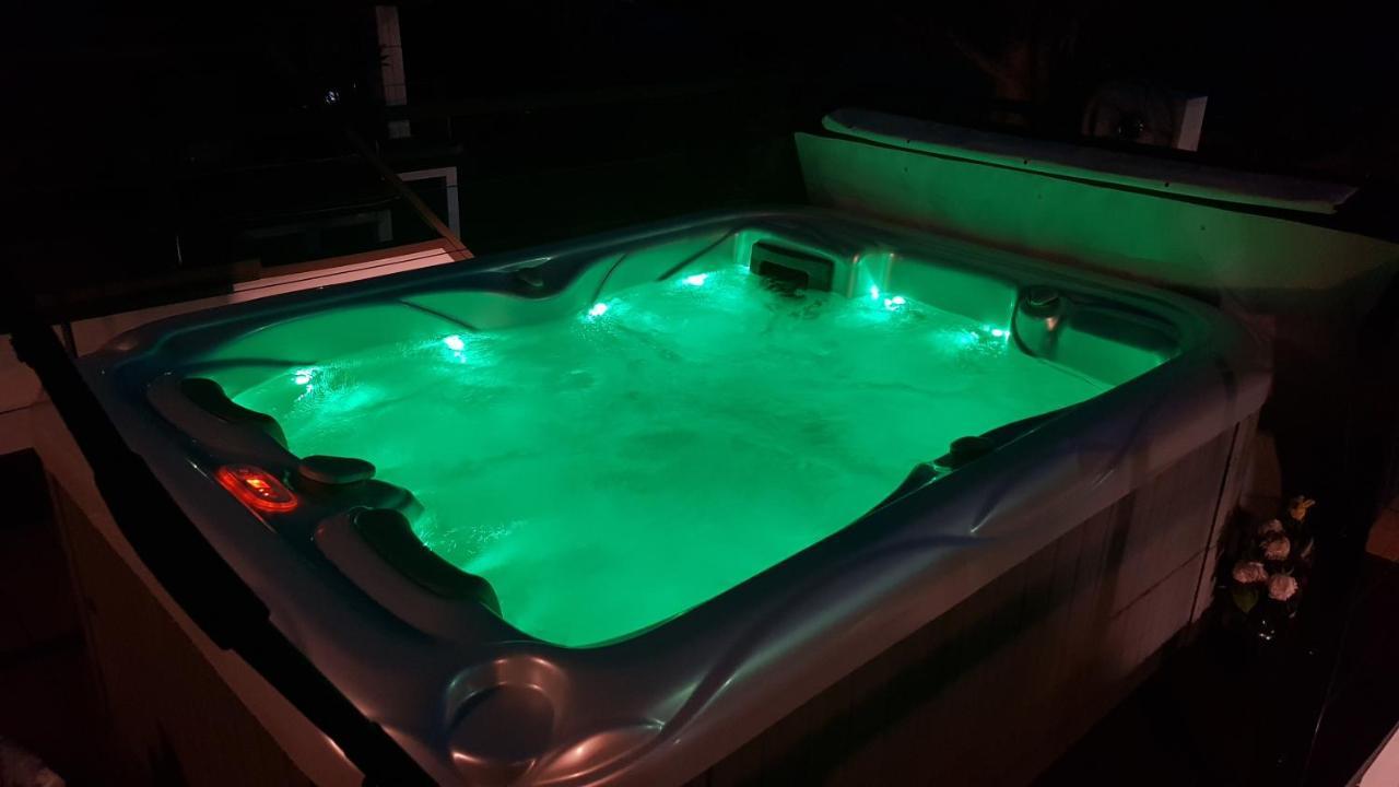 Floating Sea House Soncek Apartment Порторож Екстериор снимка