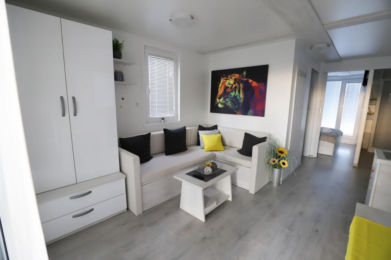 Floating Sea House Soncek Apartment Порторож Екстериор снимка