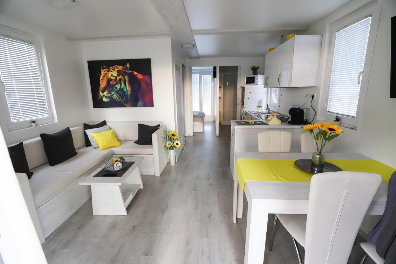 Floating Sea House Soncek Apartment Порторож Екстериор снимка